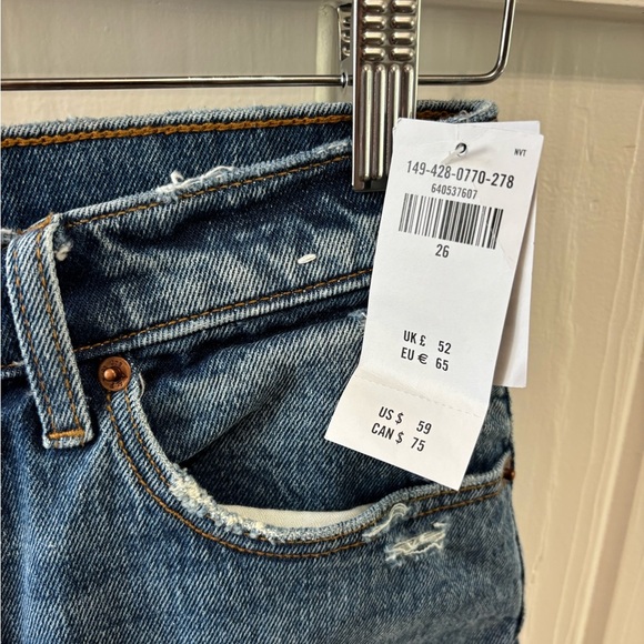 Abercrombie & Fitch High rise 9” denim shorts Women’s size 2/26 - Picture 5 of 9